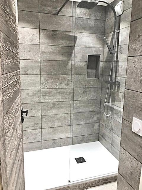 Appartement Chaleureux Au Pied Des Pistes, 4 Personnes, Wifi Val Thorens Εξωτερικό φωτογραφία